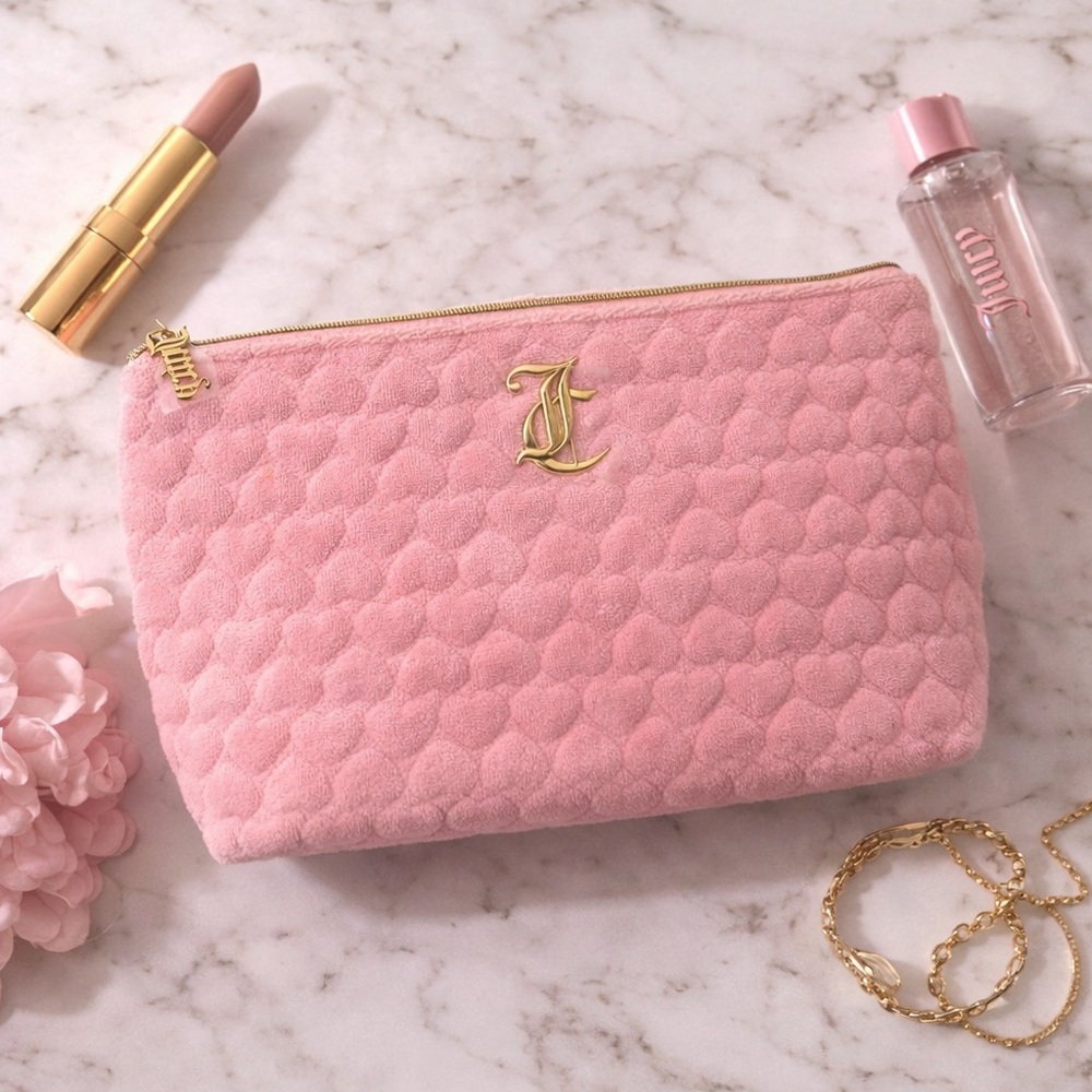 JUICY COUTURE Pink Quilted Hearts  Makeup Bag & Travel Bottle New